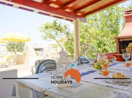 #240 Beach House - Casa da Balaia by Home Holidays, hotell sihtkohas Olhos de Água