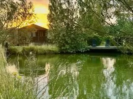 hillgate farm lodges