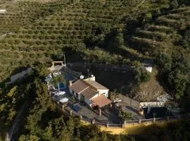 Cortijo de Carmen - Lujo Rustico en el Corazon de la Montaña