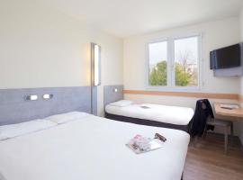 ibis budget Aubagne Paluds Agora, hotel in Aubagne