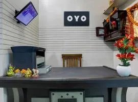 Hotel O Metro Residency