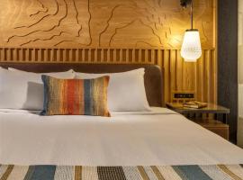 The Wildbirch Hotel in JdV by Hyatt, hotell Anchorage’is lennujaama Merrill Field - MRI lähedal