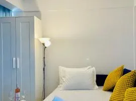 Studio Dumy near Airport