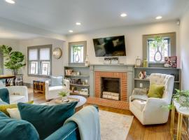 Renovated Lubbock Home - Walk to Texas Tech!, hotel in Lubbock