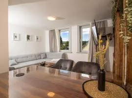 THEFIVE60 Apartments