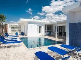 Villa Mavris - Lovely 4 Bedroom Villa With Private Pool In Central Ayia Napa