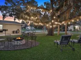 Nature Coast Getaway #3 - Charming 2 Bedroom