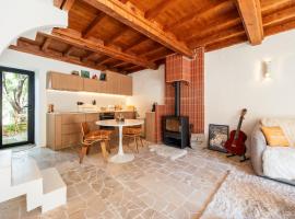 Villa Augustine - Maison classée 5 étoiles avec piscine à Aix en Provence，位于普罗旺斯艾克斯的酒店