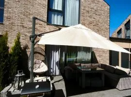 SeasideSpa appartment Jakuzzi Swimming pool