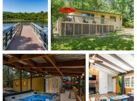 River Access Cabin w Hot Tub, Deck, Grill, & Wifi