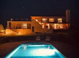 Zamani Bush House