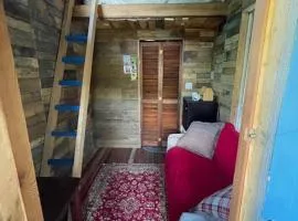 Gracies Grotto Cabin