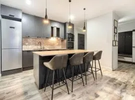 Exclusive Riverbank Apartment Torunska