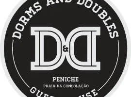 Dorms & Doubles Guest House Peniche