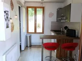 Charmant studio dans vieux village
