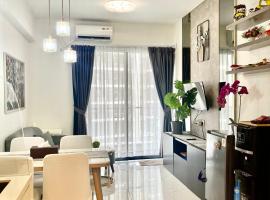 Apartment Sky House BSD - Family 2 BR Near Aeon Mall ICE BSD, hotel med onsen i Samporo