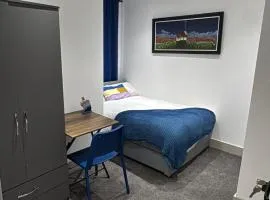 Barnsole Lodge, 5 bed 5 bathrooms 5TVs