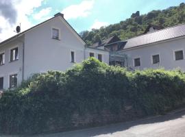 Rheinliebe Bistro und Pension, hotel v destinaci Lorch am Rhein