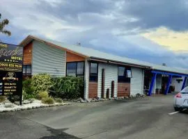 The Rocks Motel