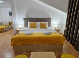 Central Suites in the heart of Ohrid, Ferienwohnung in Ohrid
