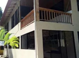 Kraken Haus Reef & Reel Lodge