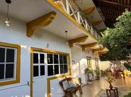 Casa Eulogia y Fortunata con AC y Desayuno a pasos del mar