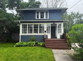 Historic North Fargo Charm near NDSU, villa in Fargo