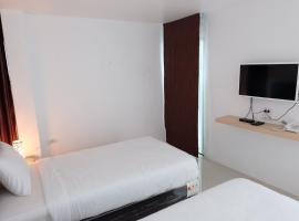 me2 Singhamuntra Resort Kamphaengsaen