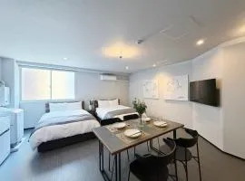 Morimoto Coop by b hotel - Studio Nestled Near Hiroshima Hotspots