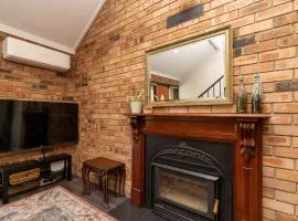 3BR Home near Canberra Hospital and Parliament - Hosted by CanStay