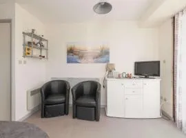 Confortable T2 pour 2 pers - Au sud avec WIFI et Parking - FR-1-841-62