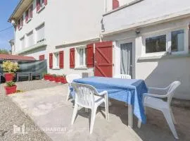 Appartement T3 4 pers. avec Terrasse, Wifi, Parking, Animaux admis - FR-1-841-58