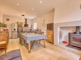 Villa T3 rénovée, jardin arboré, proche station thermale - FR-1-841-52