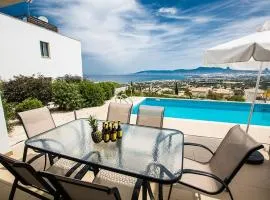 Villa Tavrou Dyo - Luxury 3 Bedroom Latchi Villa With Private Pool - Stunning Sea Views