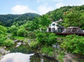 Feelstay Valley Pension