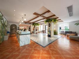 Guilin O-LIVE Social Hotel, hotel sa Guilin