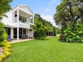 Mirage Resort Villa 106 with access to Sheraton Facilities