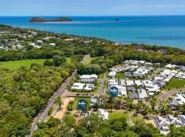 Belle Escapes Pura Palm Cove - Two luxury Balinese villas