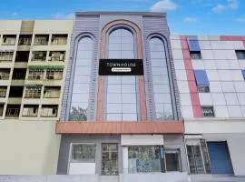 Super Townhouse Karol Bagh Formerly Hotel Unistar