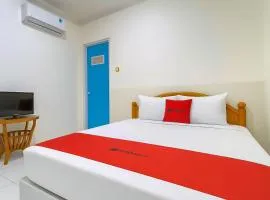 RedDoorz at Banana Boat Santolo Garut