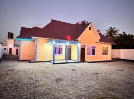 Eden Crest Lodge, hotel in Dar es Salaam