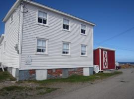 The Old Salt Box Co. - Mary's Place, holiday home in Fogo