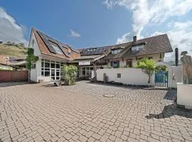 Künstlernest im Winzerort