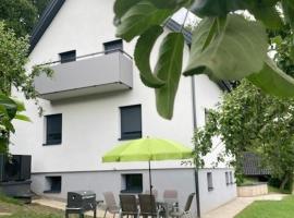 Ferienhaus Meisterl Nähe Red Bull Ring, hotel v destinaci Sankt Marein bei Neumarkt