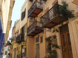 Fivos Pension, hotell i Chania stad