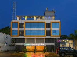 Hotel Chaitanya Inn, hotel v destinaci Chākan