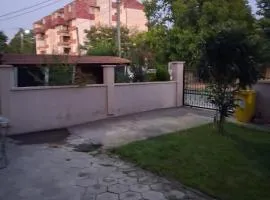 Manchev Apartments