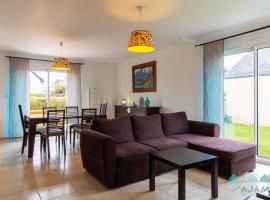 300 - Maison moderne à quelques minutes de la plage、フレエルのホテル