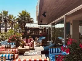 MARITTIMO Riccione - Hotel Clipper FRONTE MARE