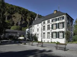 Castle Apartment in Aywaille near River Amblève